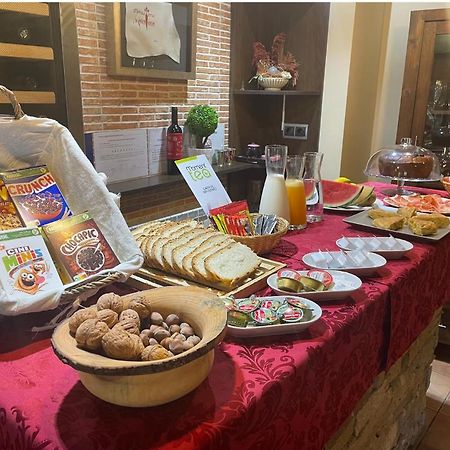 Santa Colomba de las Arrimadas Hotel Rural Monasterio De Ara Mada מראה חיצוני תמונה