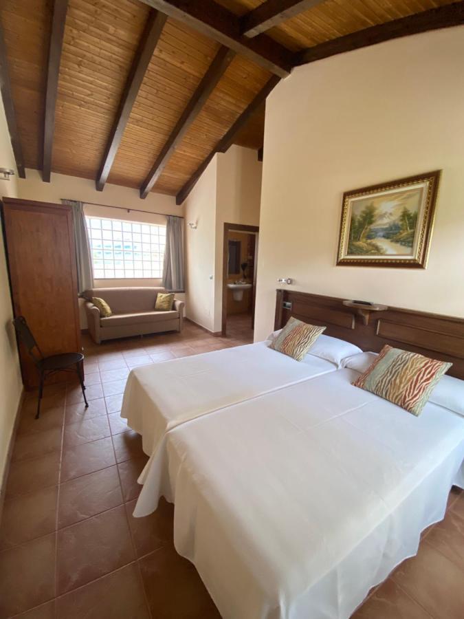Santa Colomba de las Arrimadas Hotel Rural Monasterio De Ara Mada מראה חיצוני תמונה