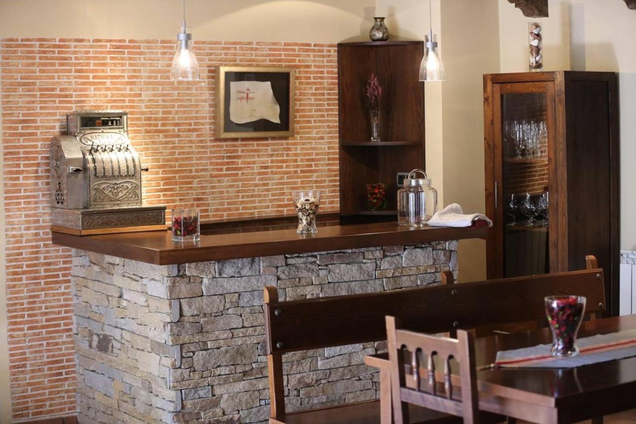 Santa Colomba de las Arrimadas Hotel Rural Monasterio De Ara Mada מראה חיצוני תמונה